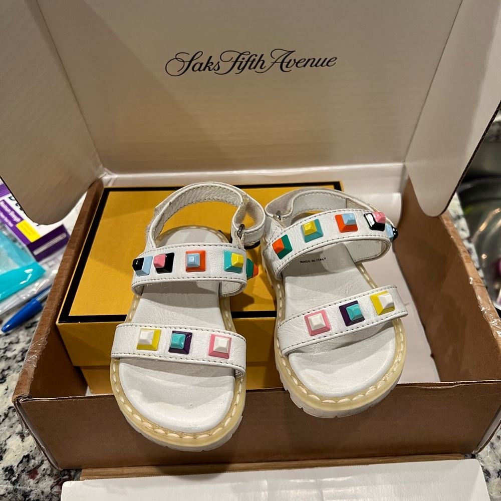 fendi baby shoes